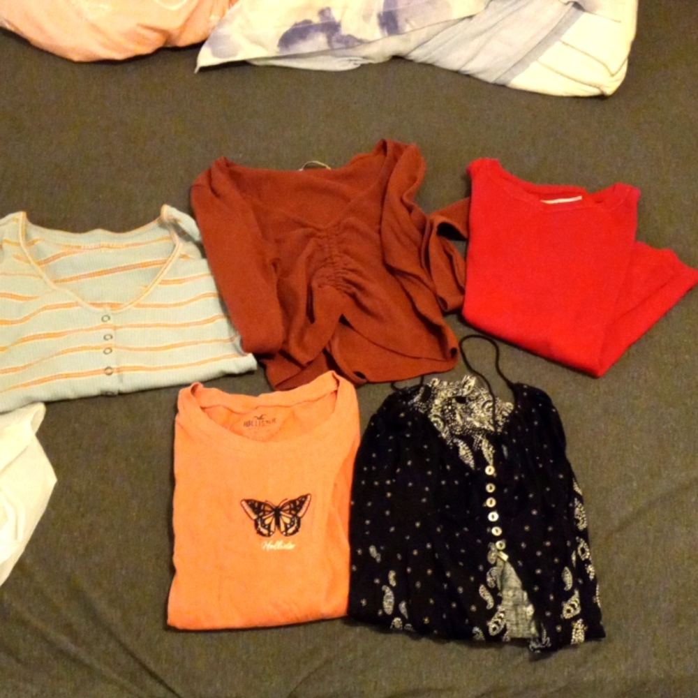 Crop tops sz S